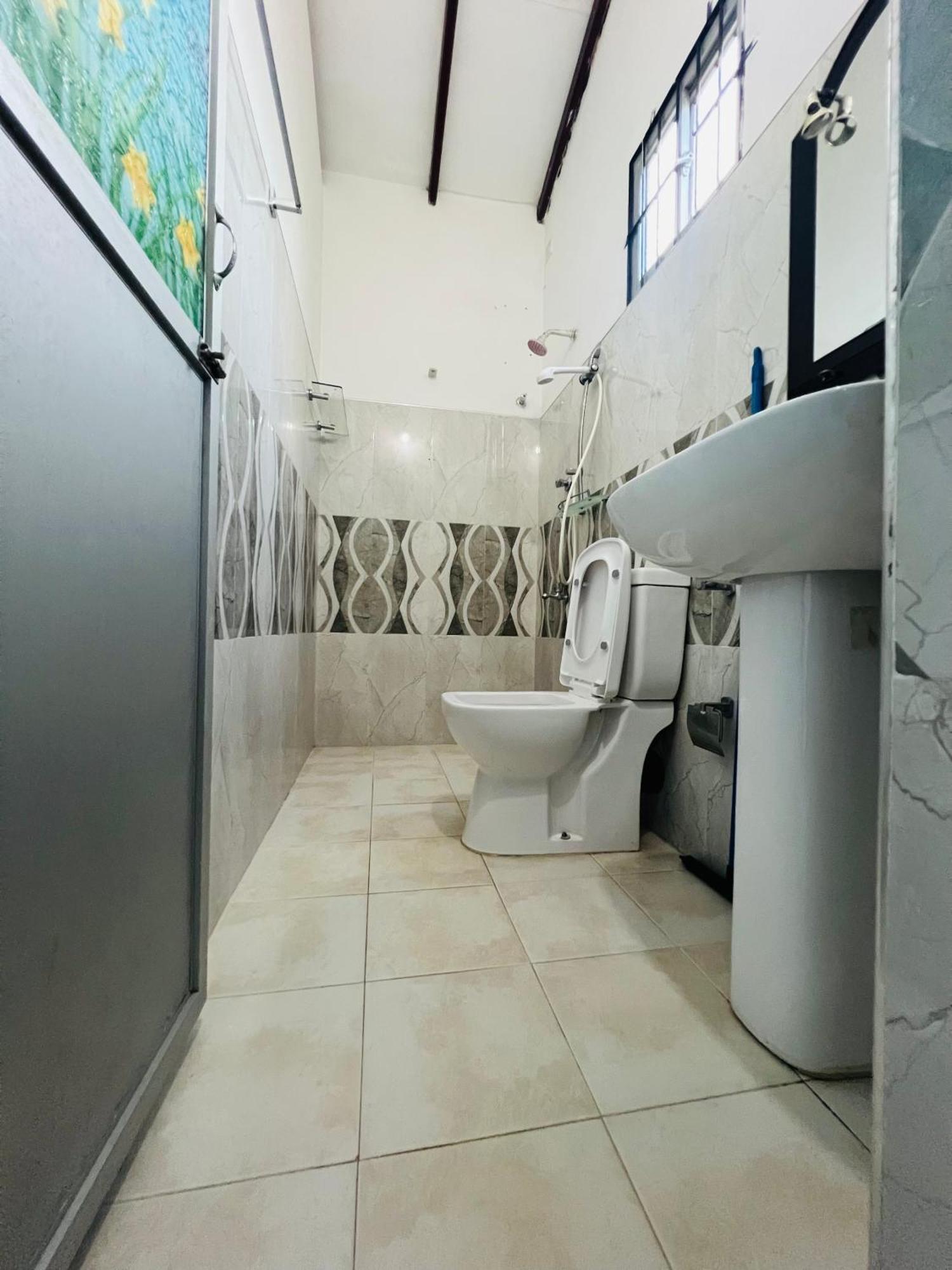 Honey Beach Hostel Negombo Dış mekan fotoğraf